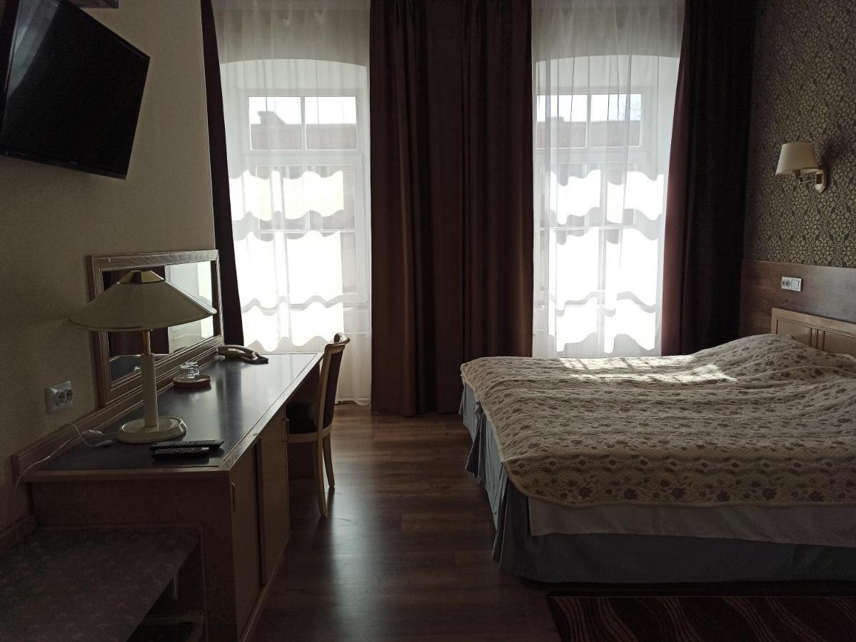 Central Hotel Narva Exterior photo