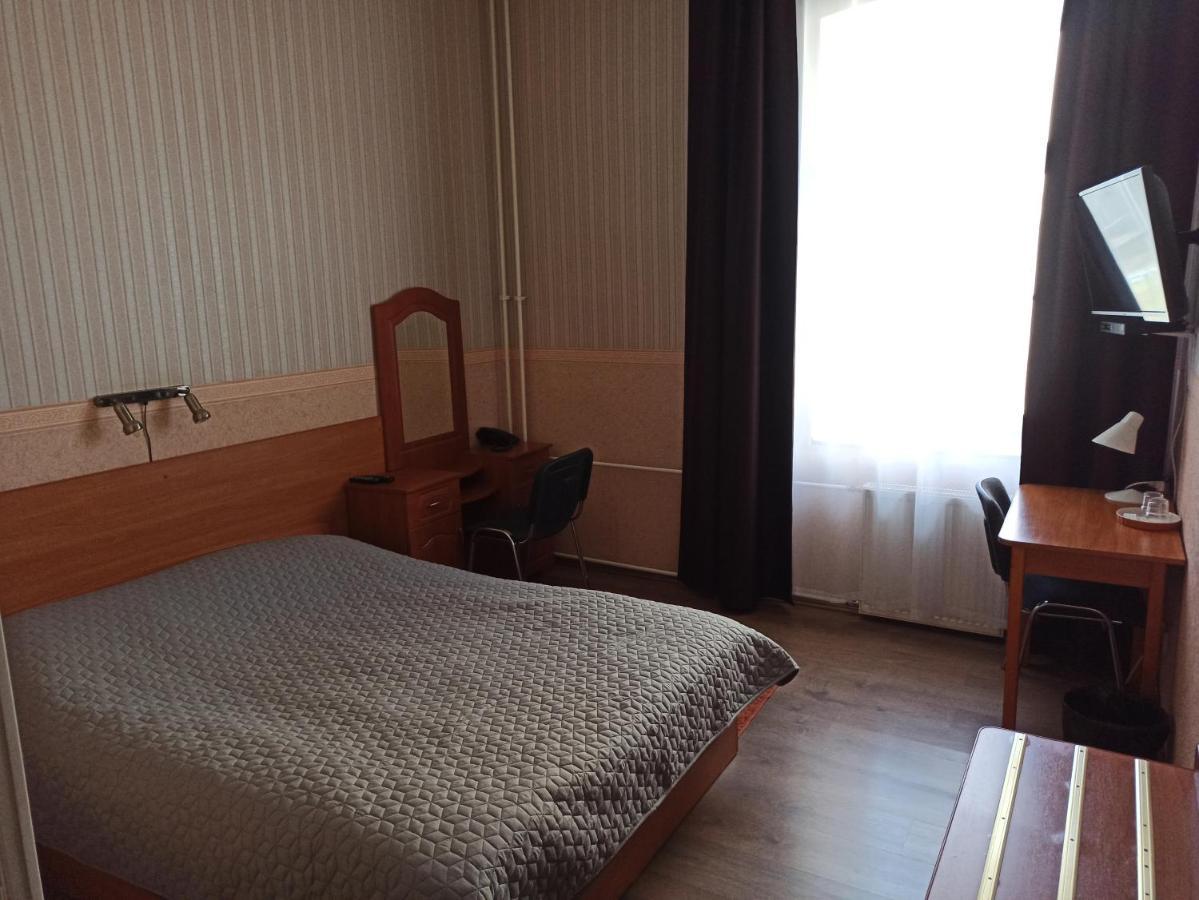 Central Hotel Narva Exterior photo